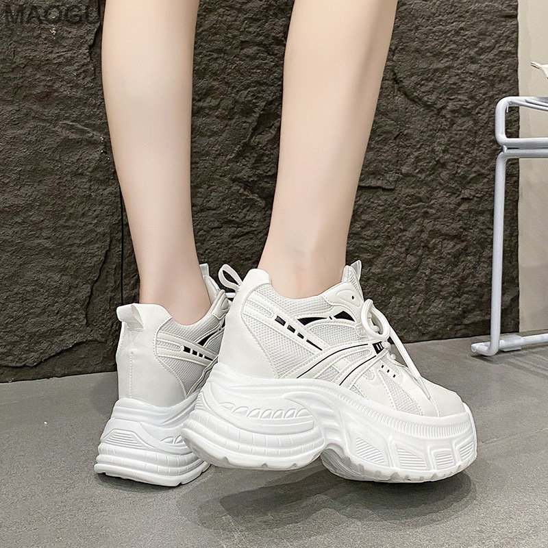 10CM Altezza crescente Scarpe  - Sewing Garment recensione e prezzo