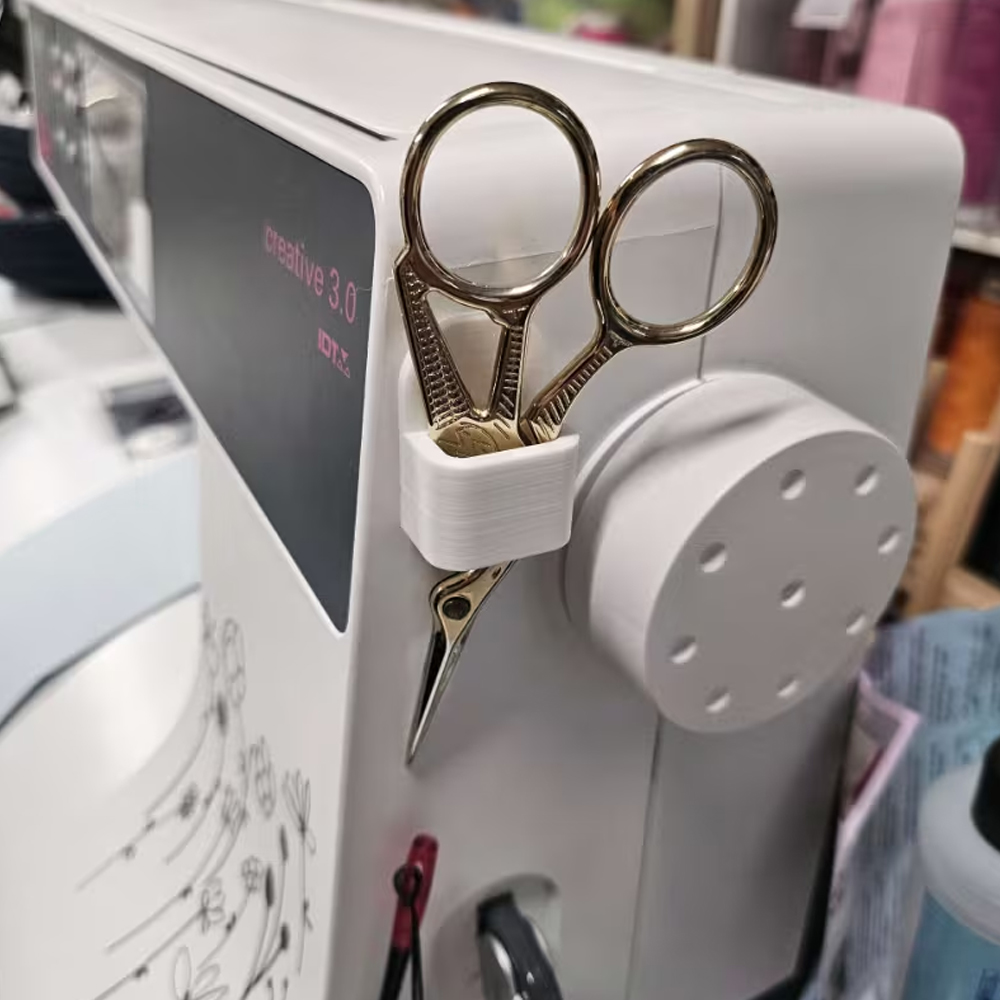 Scatola porta forbici per macc - Seam Ripper Tool recensione e prezzo
