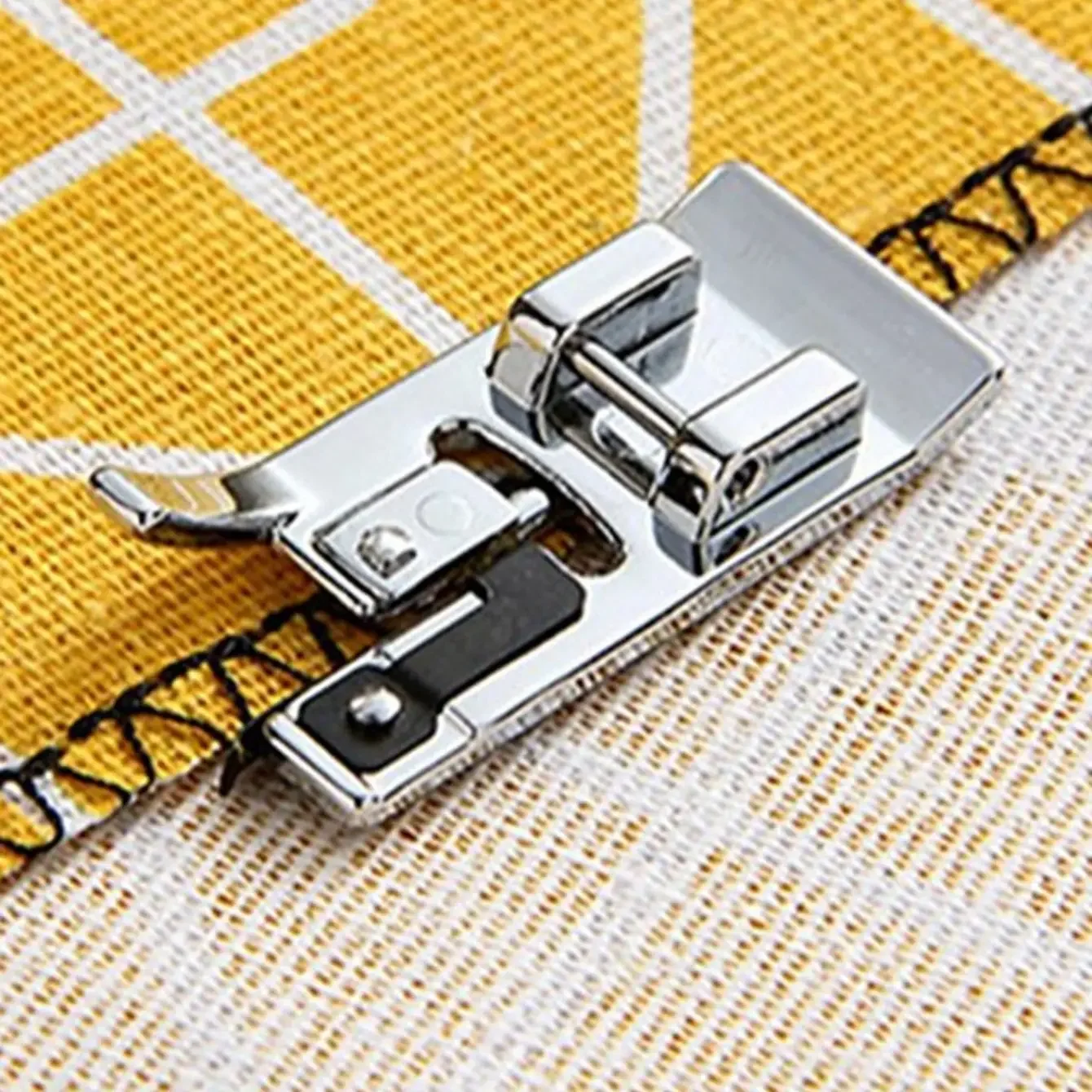 Piedino per macchina da cucire - Seam Ripper Tool recensione e prezzo